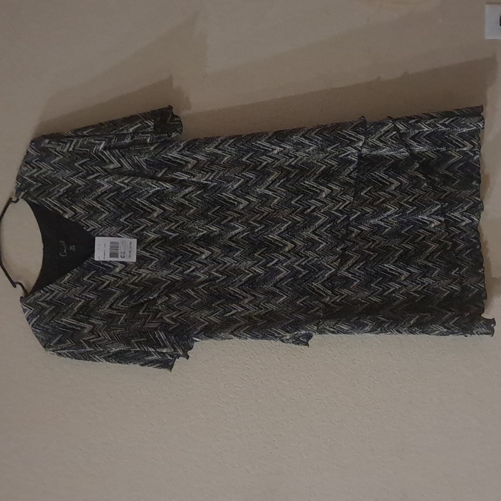 Short sleeve dress